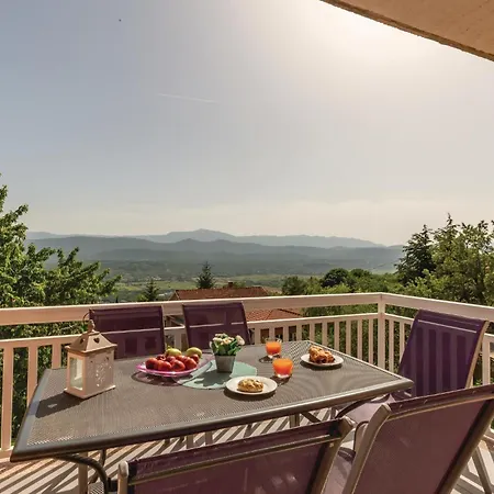 Cozy Home In Imotski With Wifi *